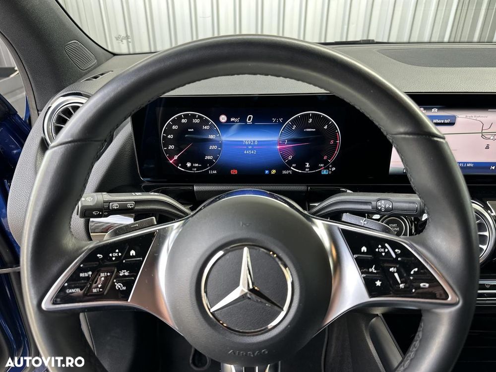 Mercedes-Benz GLA 200 d 4MATIC Aut. - 16