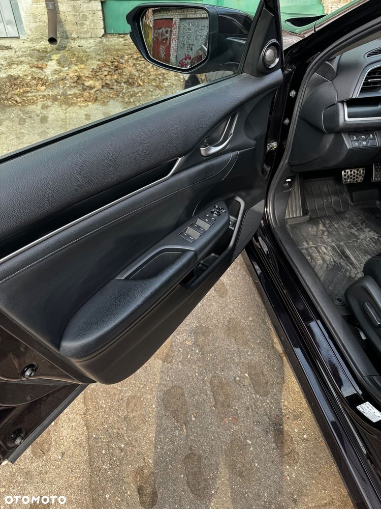 Honda Civic 1.5 T Executive CVT - 21