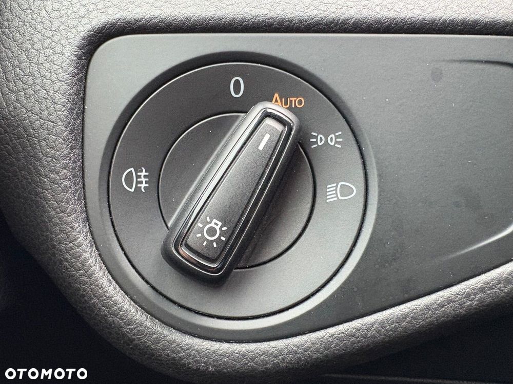 Volkswagen Golf 1.0 TSI Trendline - 20