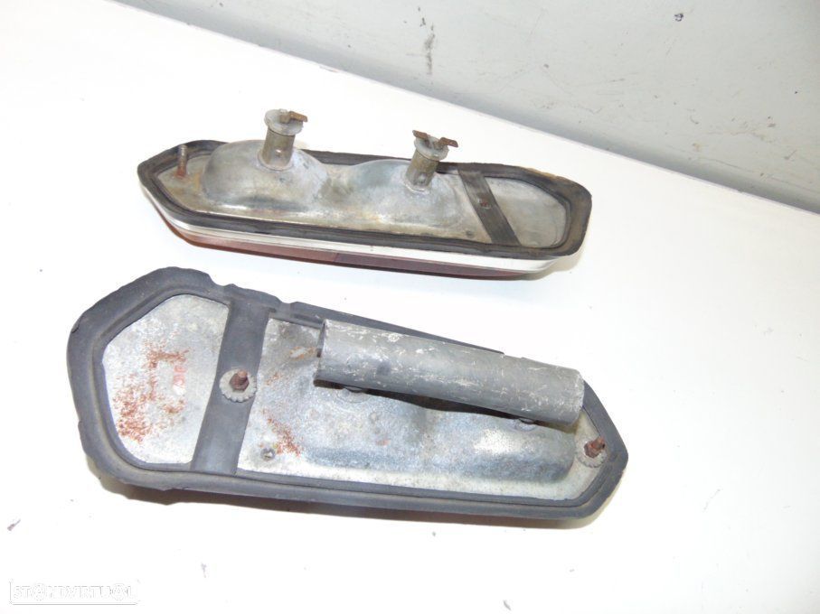 Renault 16 - farolins de trás - 3