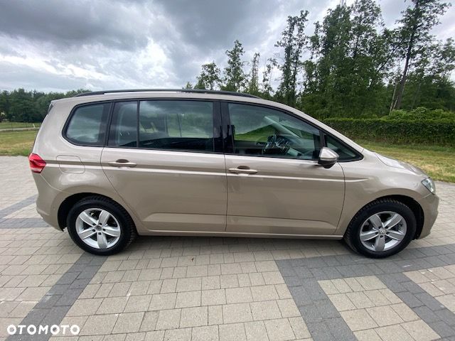 Volkswagen Touran 1.4 TSI BMT Comfortline DSG - 6