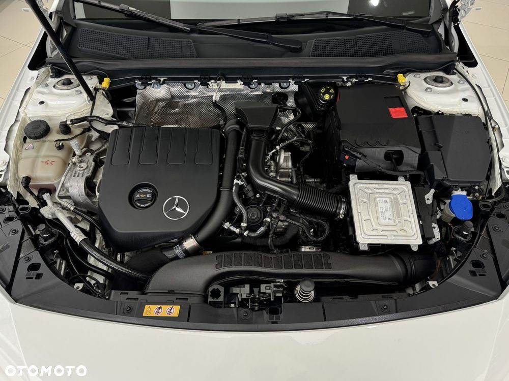 Mercedes-Benz CLA - 20