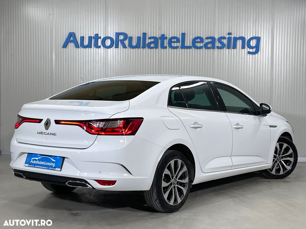 Renault Megane TCe 140 EDC GPF Techno - 4