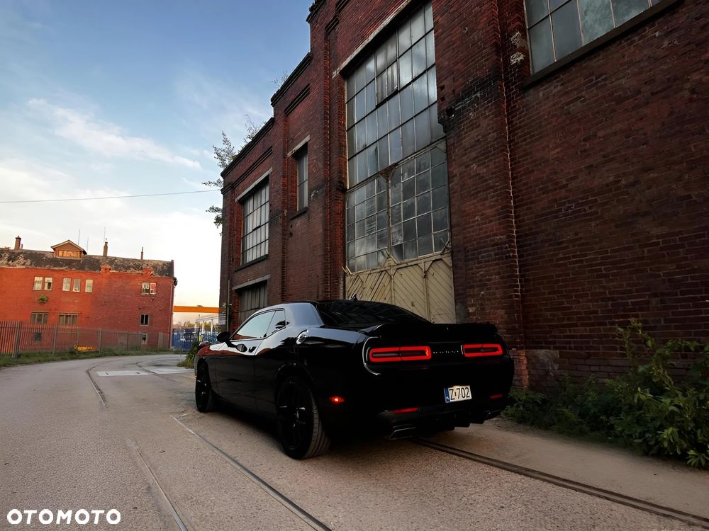 Dodge Challenger Automatik R/T Plus - 6