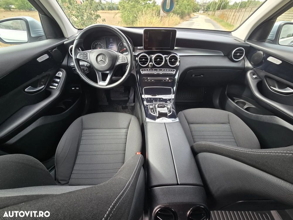 Mercedes-Benz GLC - 6