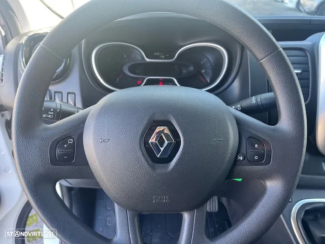 Renault TRAFIC 2.0 146 cv - 13