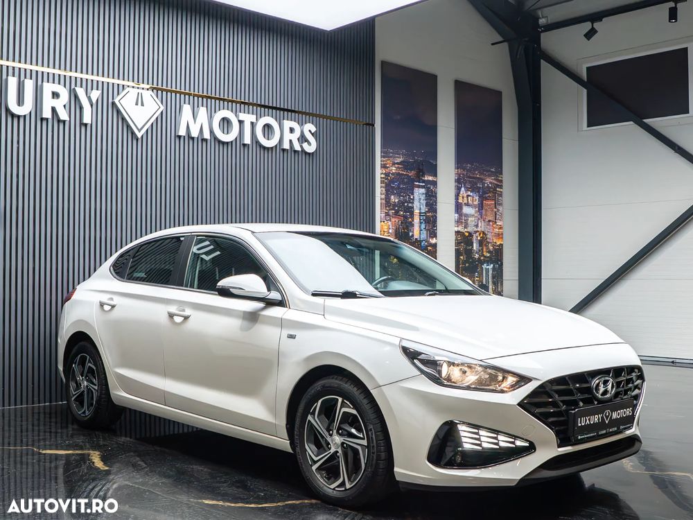 Hyundai i30 1.5 160CP MHEV 48V M/T Highway - 4