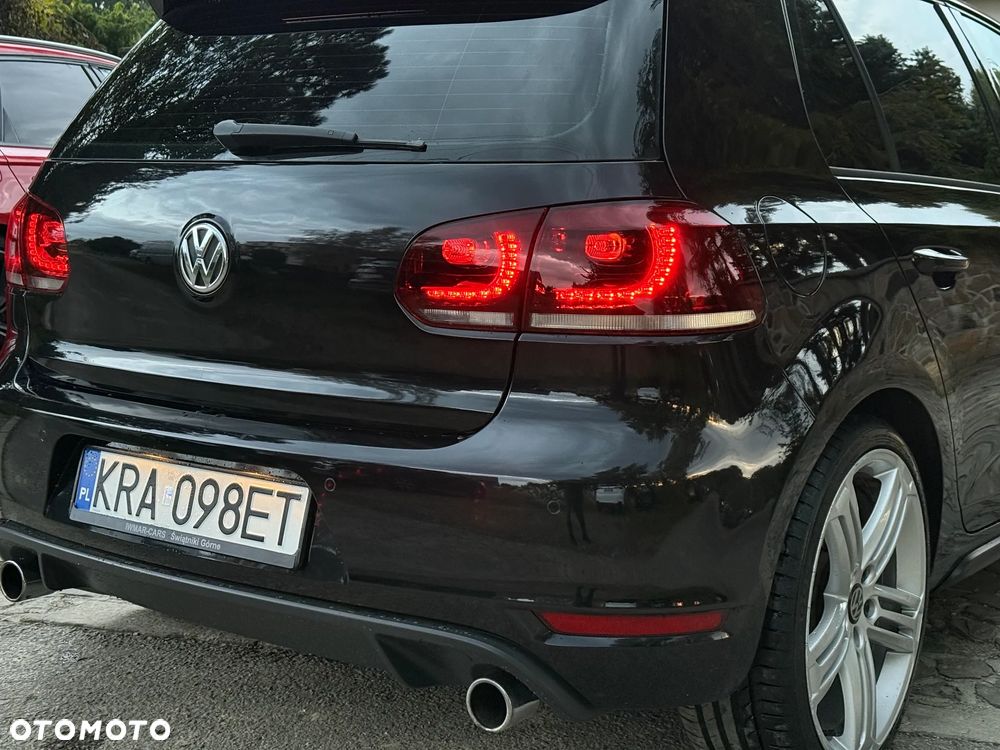 Volkswagen Golf 2.0 GTI DSG - 17