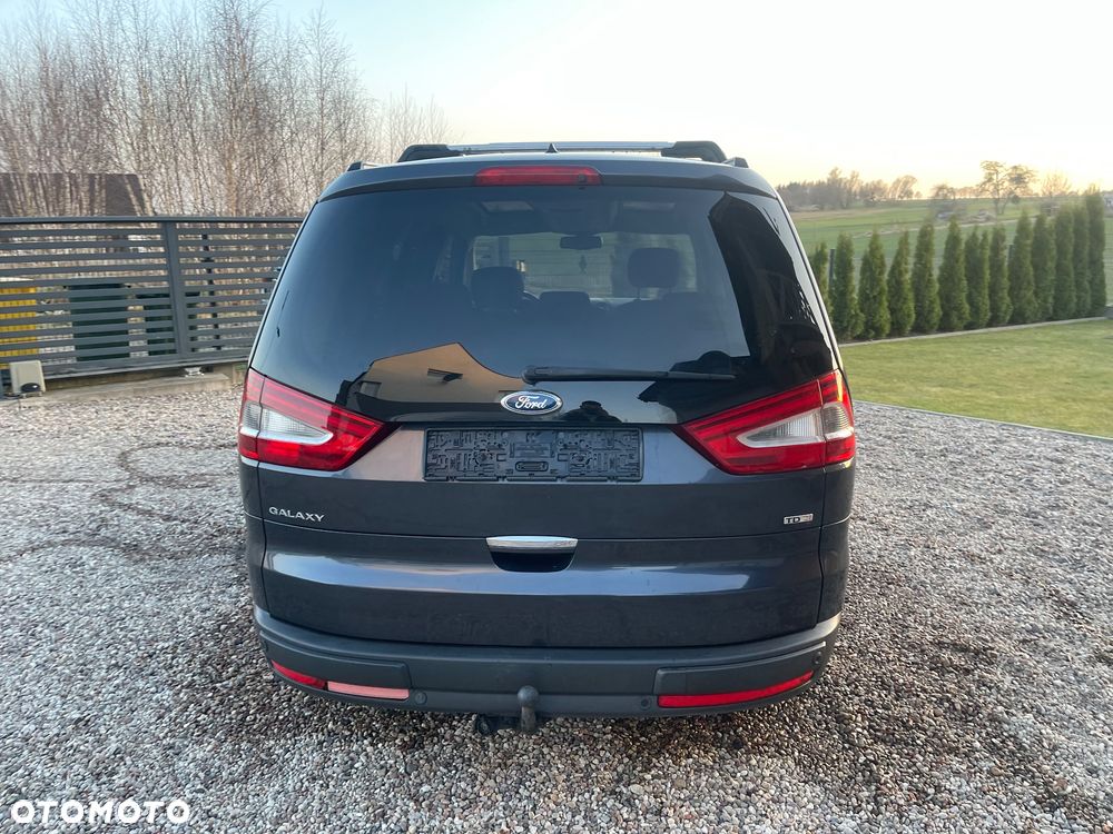 Ford Galaxy 2.0 TDCi Ambiente - 5