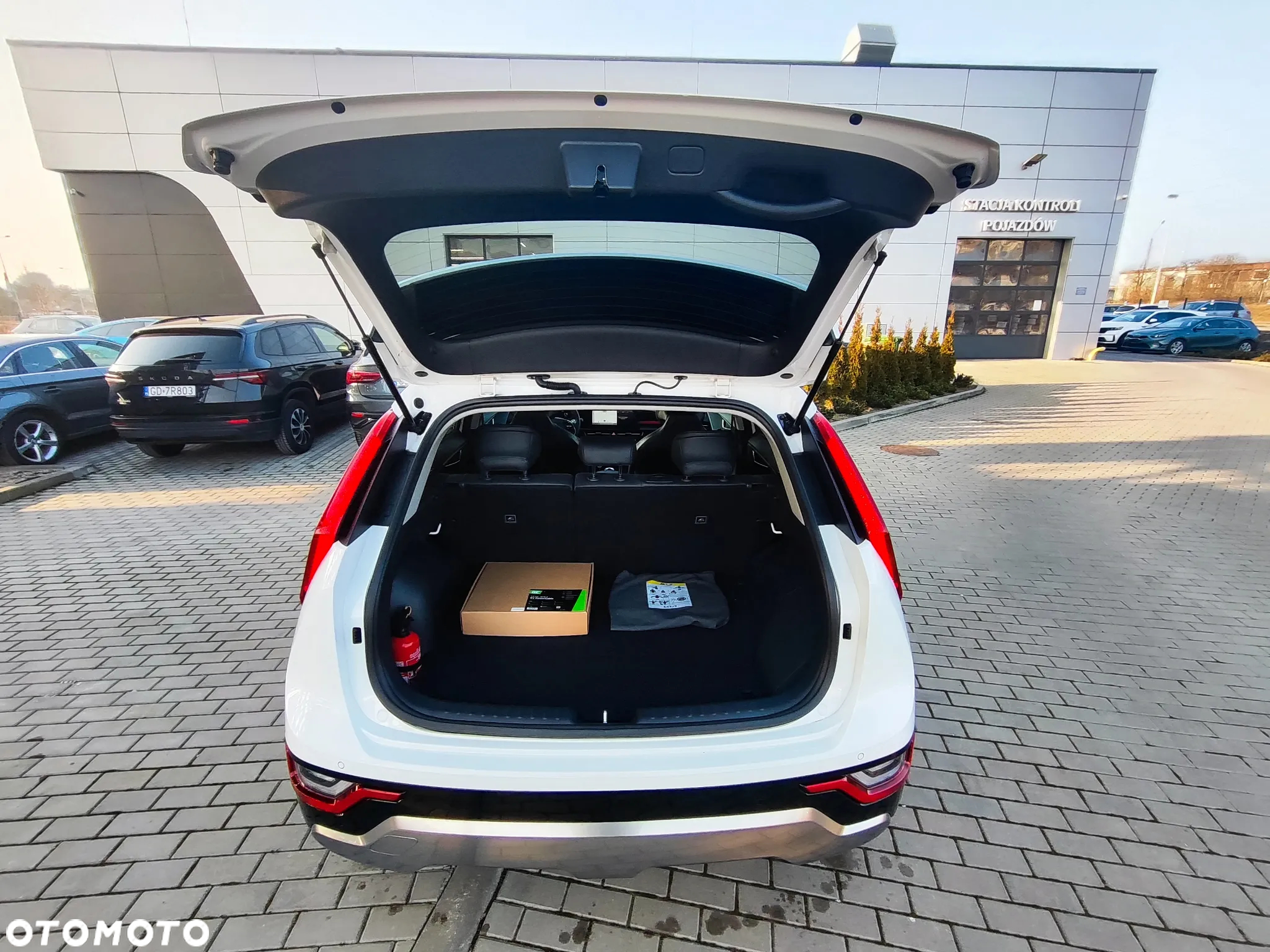 Kia Niro 1.6 GDI Plug-In Hybrid L - 23