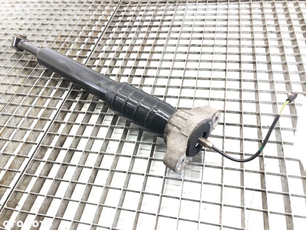 AMORTYZATOR TYŁ PRAWY  MASERATI QUATTROPORTE VI 2012 - 2022 3.0 S Q4 302 kW [411 KM] benzyna 2013 - - 2