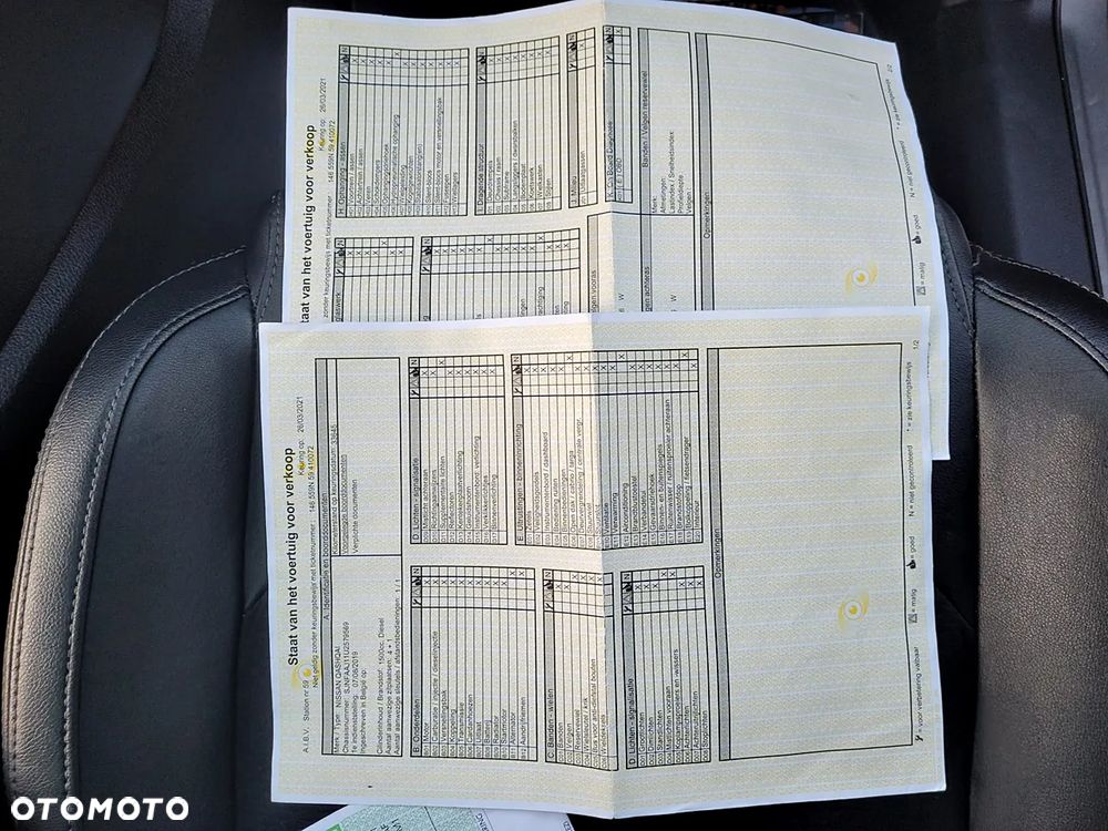 Nissan Qashqai 1.5 dCi DCT TEKNA - 34