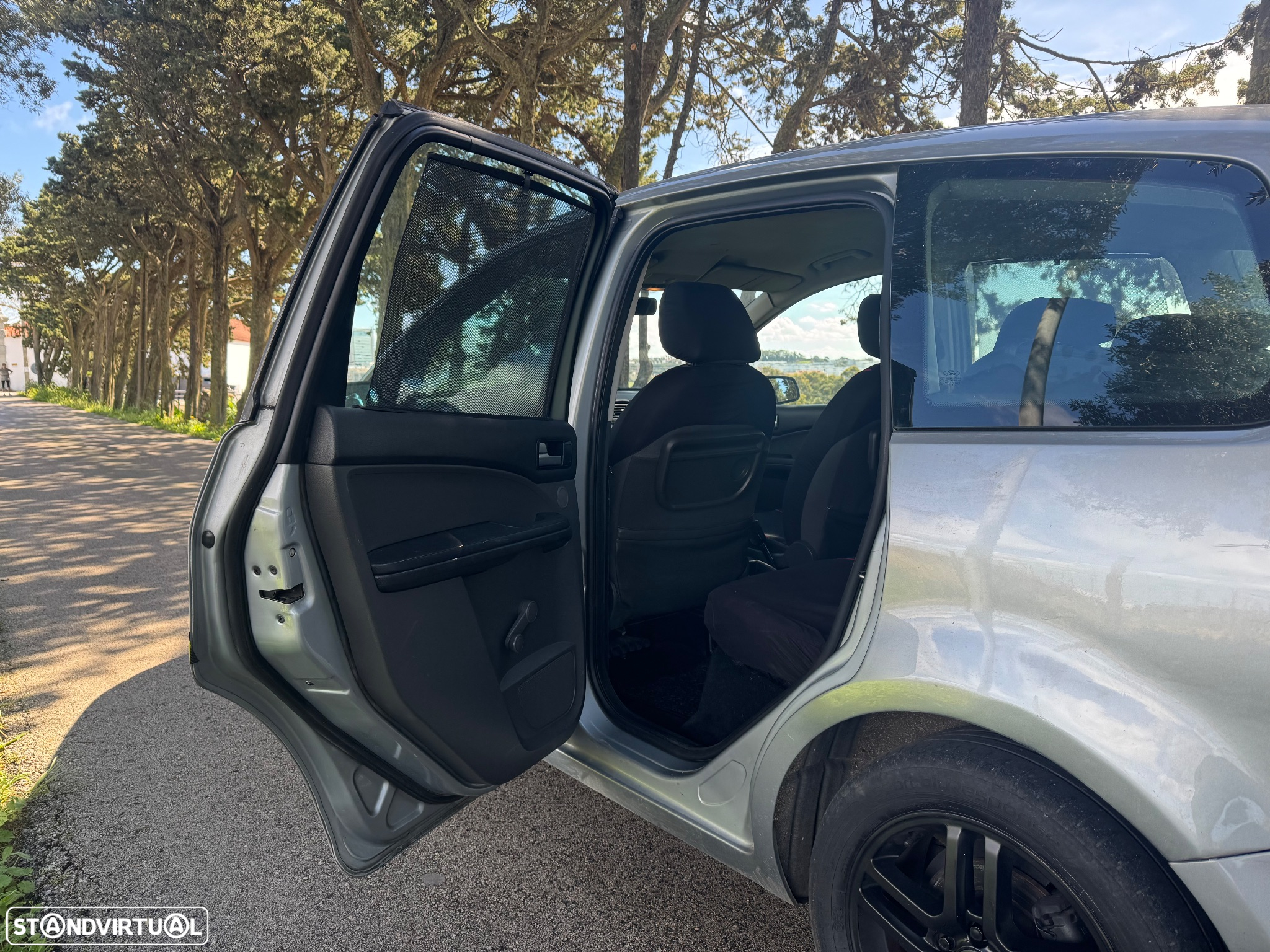 Ford C-Max - 4
