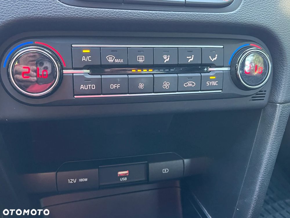 Kia Ceed 1.5 T-GDI L - 27