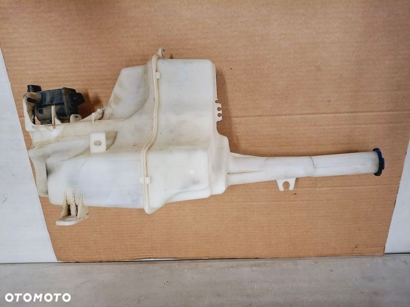 kia sorento ii 2 lift 2.0 crdi zbiorniczek płynu do spryskiwaczy - 2