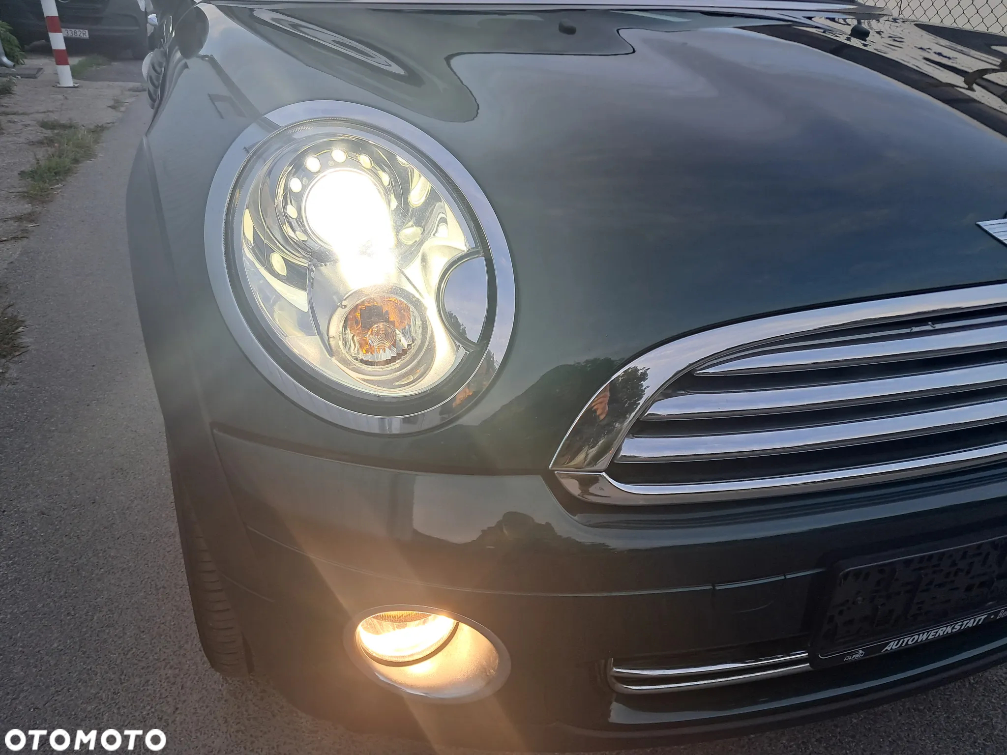 MINI Cooper 50 Mayfair - 11