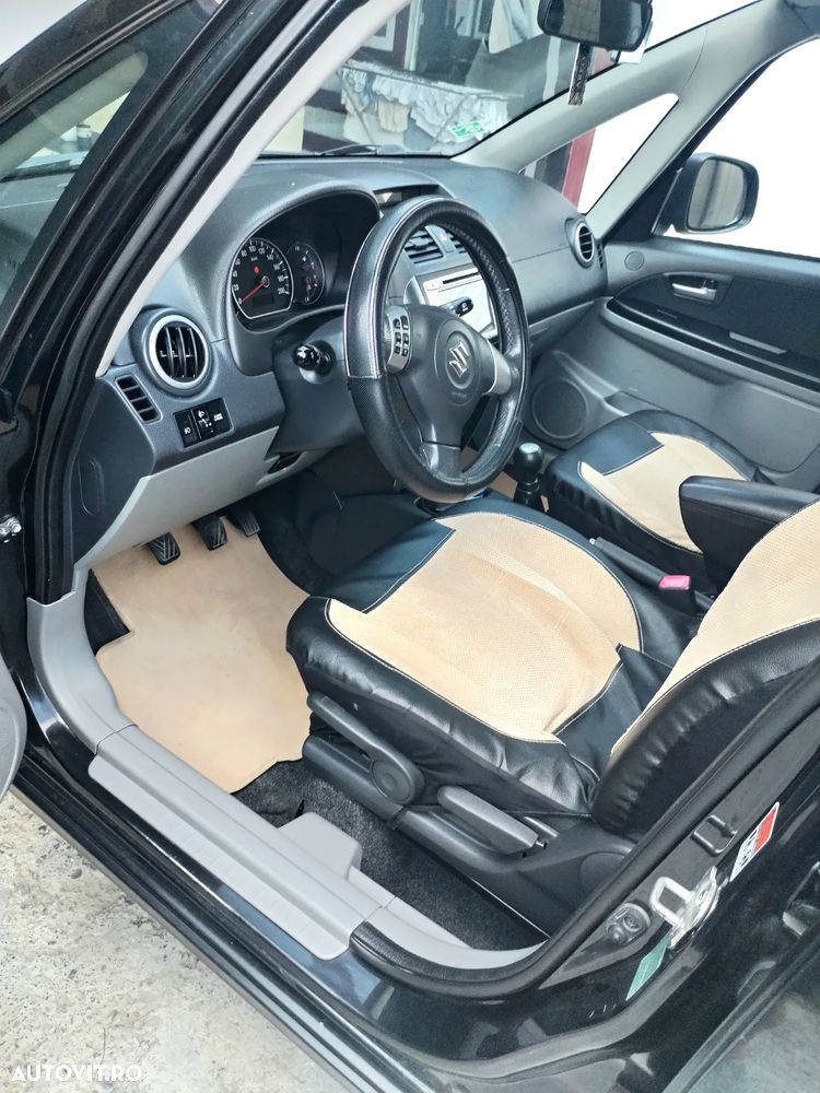 Suzuki SX4 1.6L 4WD GLX - 6