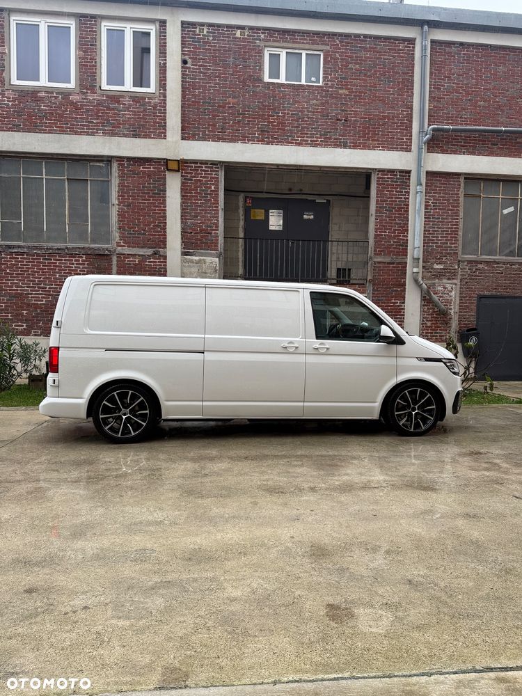 Volkswagen Transporter T6.1 - 6