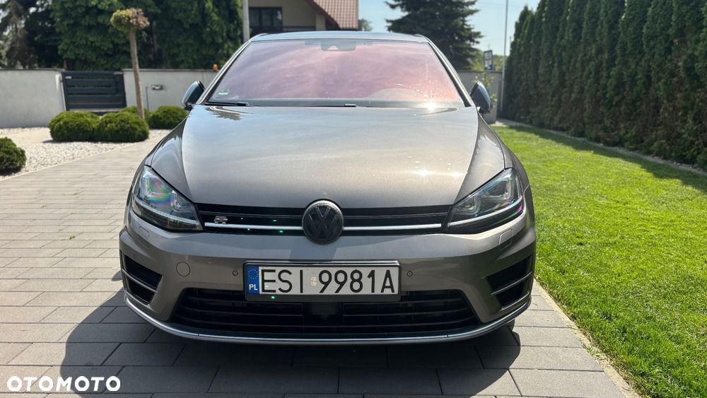Volkswagen Golf - 3