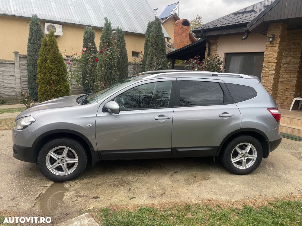 Nissan Qashqai+2 - 3