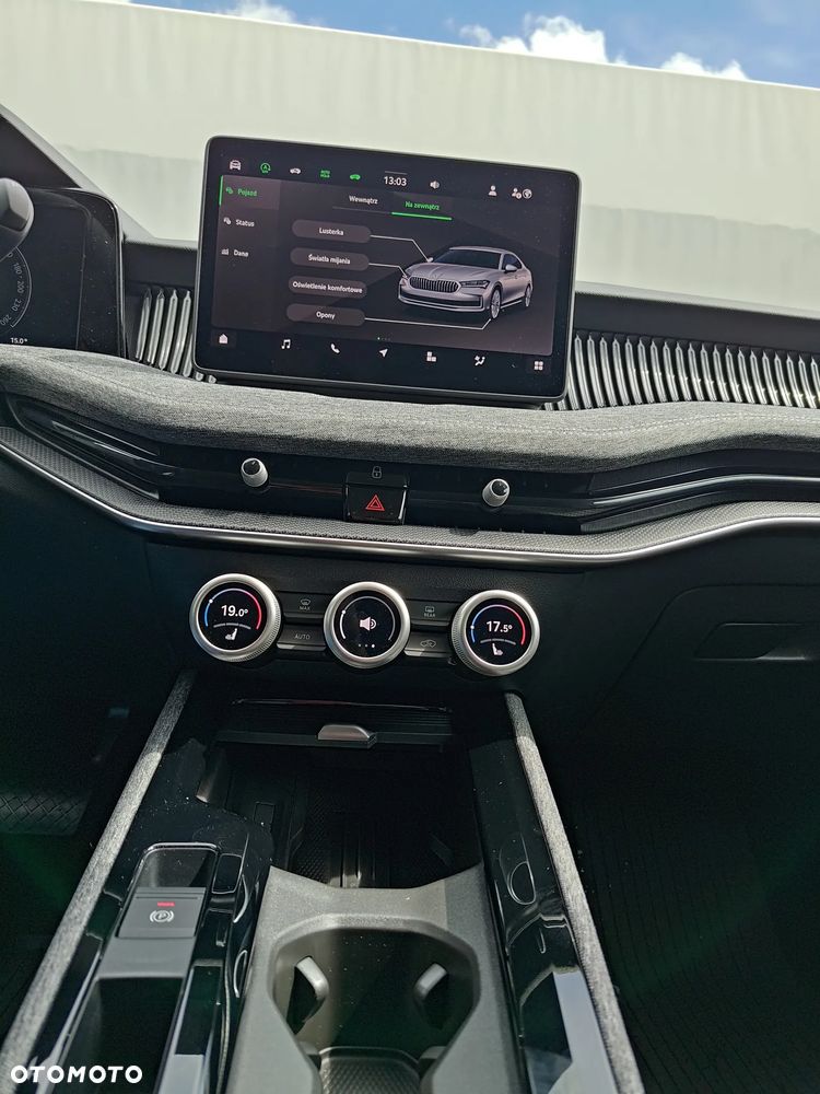 Skoda Superb 1.5 TSI mHEV Edition 130 DSG - 31