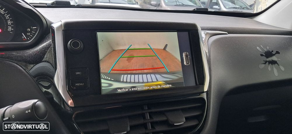 Peugeot 208 1.2 PureTech Active - 7