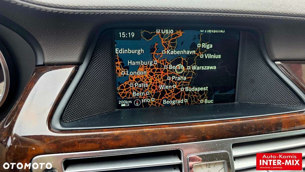 Mercedes-Benz CLS - 32