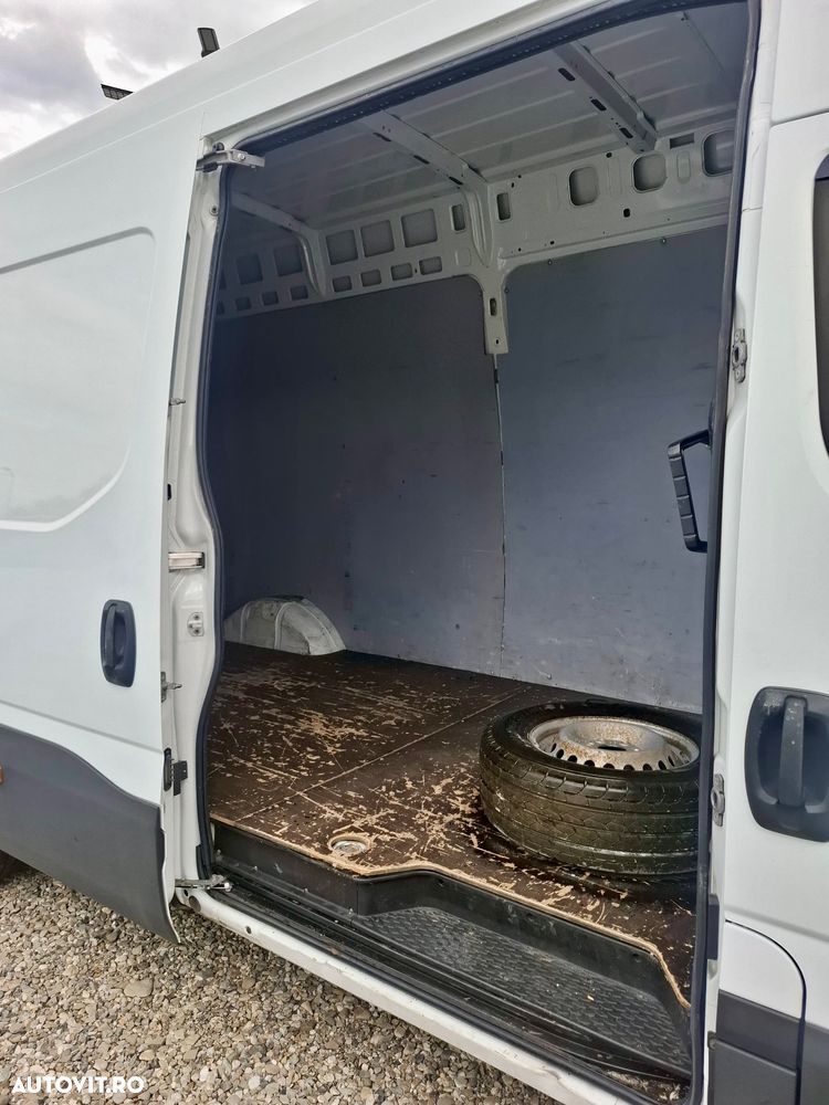 Iveco Massif - 10