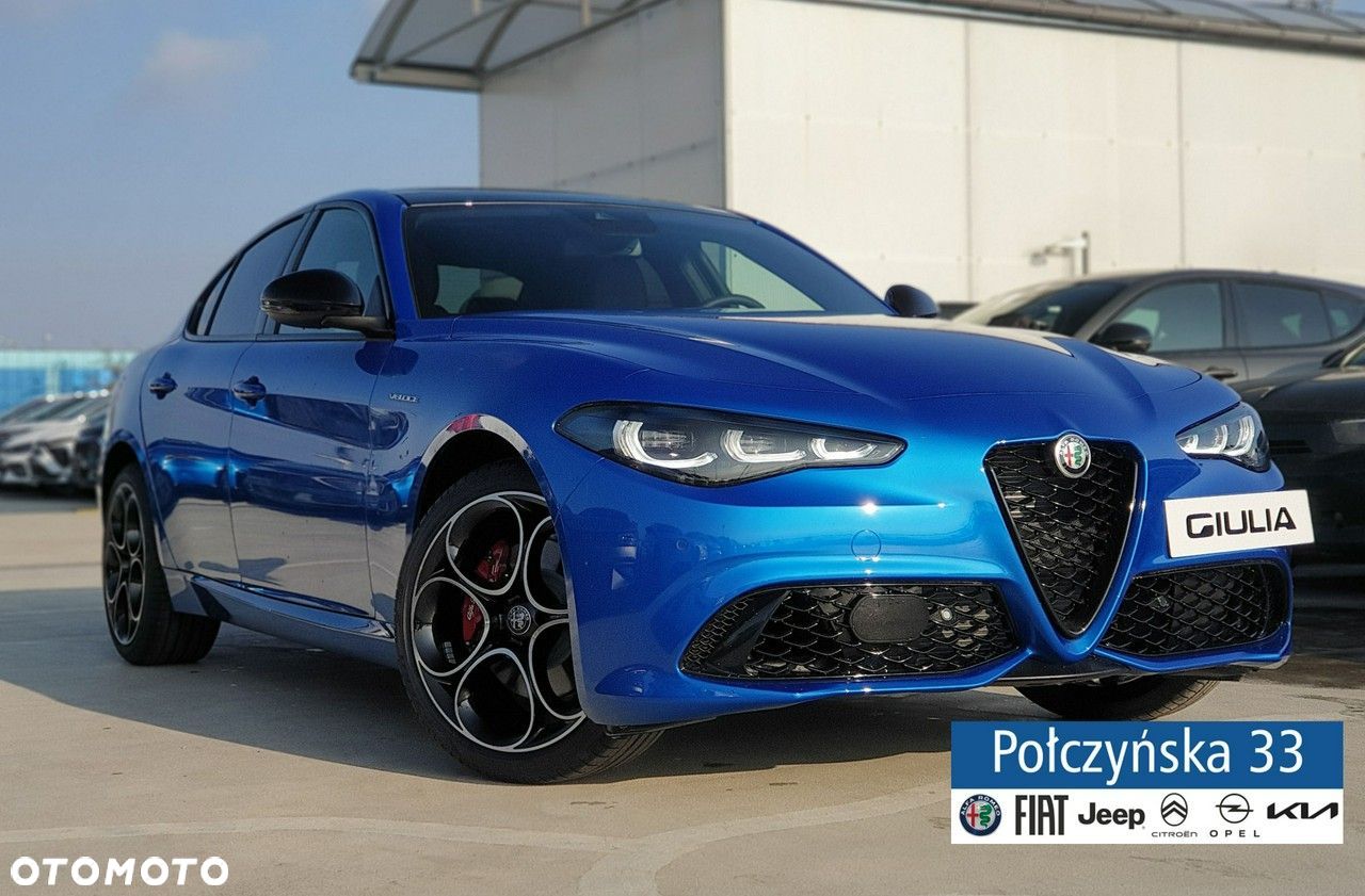Alfa Romeo Giulia - 1