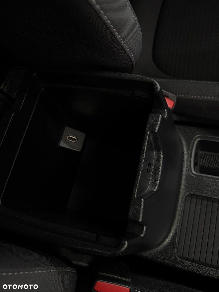 Ford Focus 1.5 EcoBlue Trend - 23