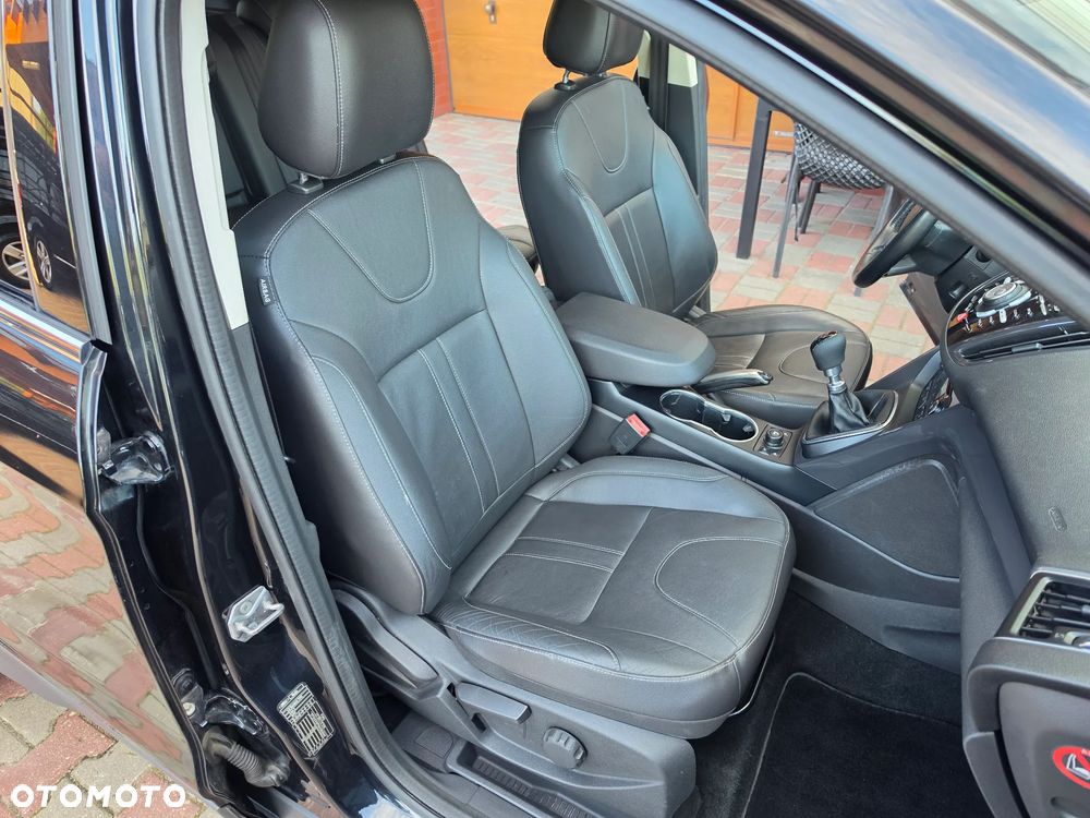 Ford Kuga 2.0 TDCi 4x4 Titanium - 18