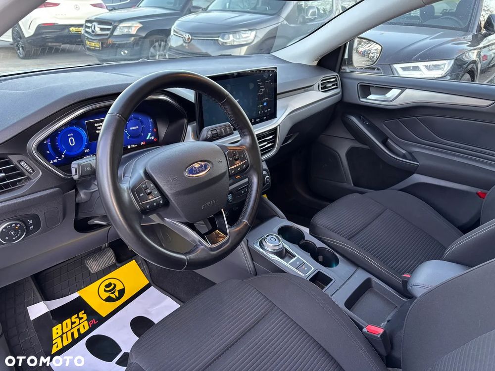 Ford Focus - 13