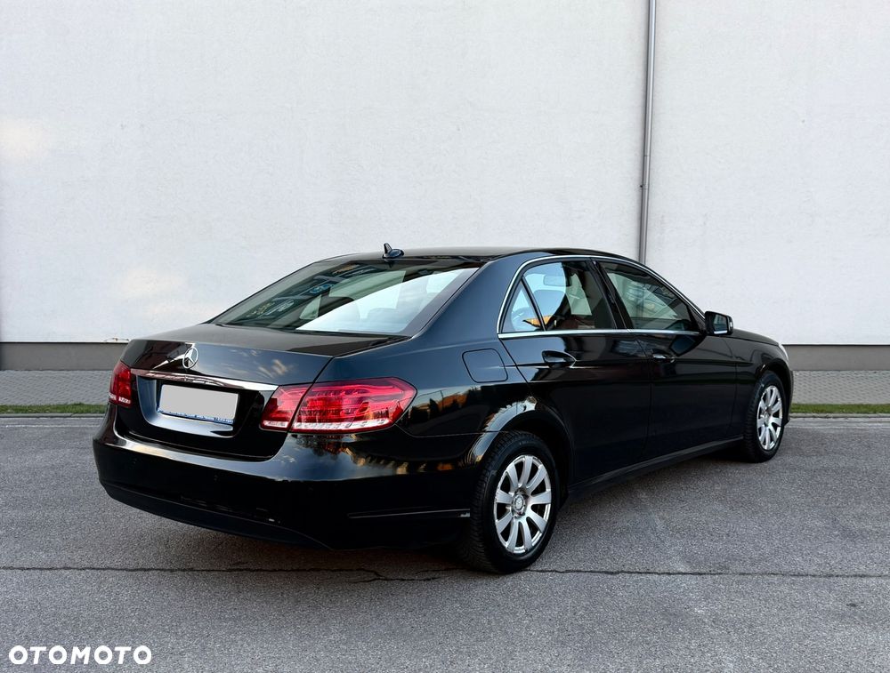 Mercedes-Benz Klasa E 220 BlueTEC 9G-TRONIC Avantgarde - 2