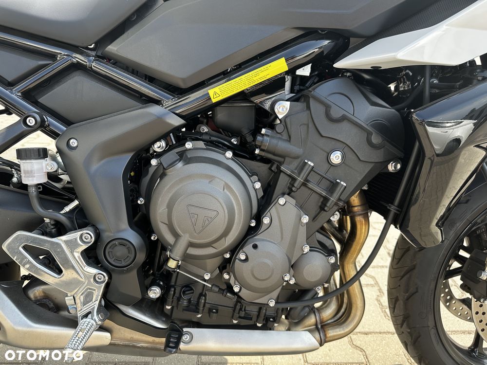 Triumph Tiger - 9