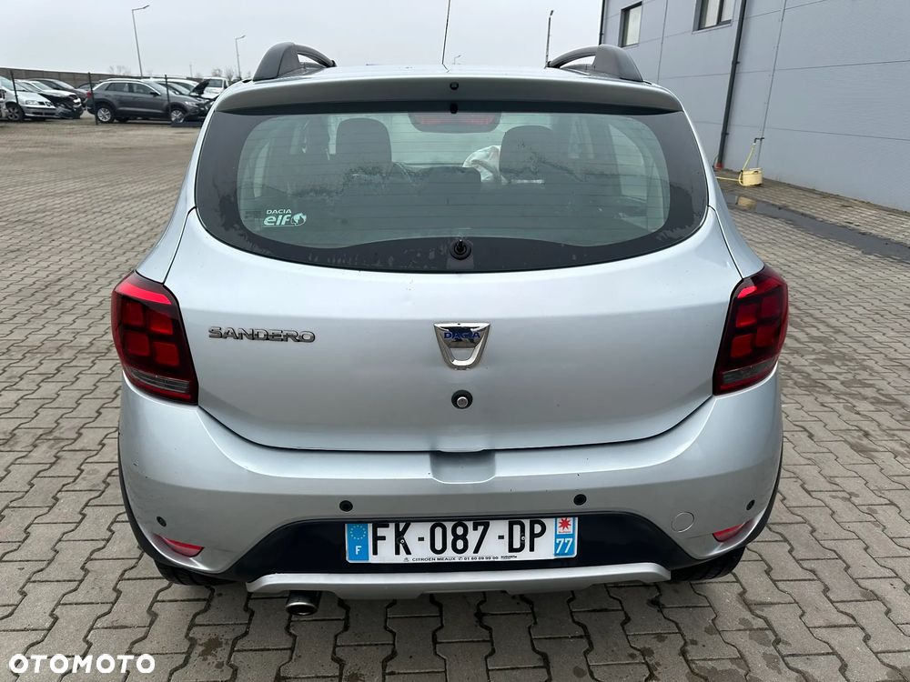 Dacia Sandero Stepway TCe 90 (S&S) Prestige - 6