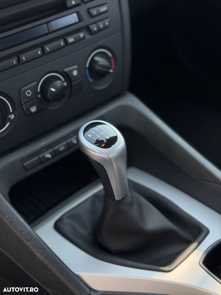 BMW X1 xDrive18d Sport Line - 35