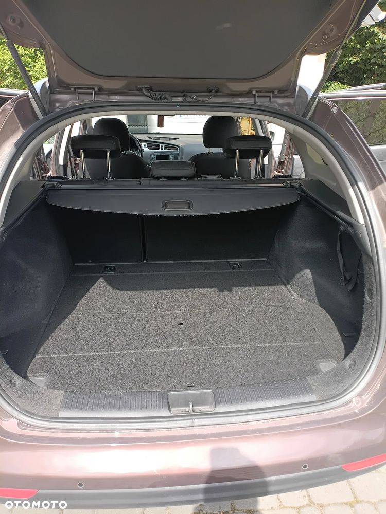 Kia Ceed 1.6 CRDi M - 7