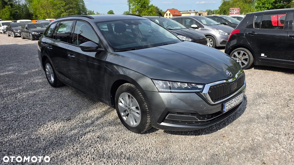Skoda Octavia 2.0 TDI DSG Edition Plus - 9