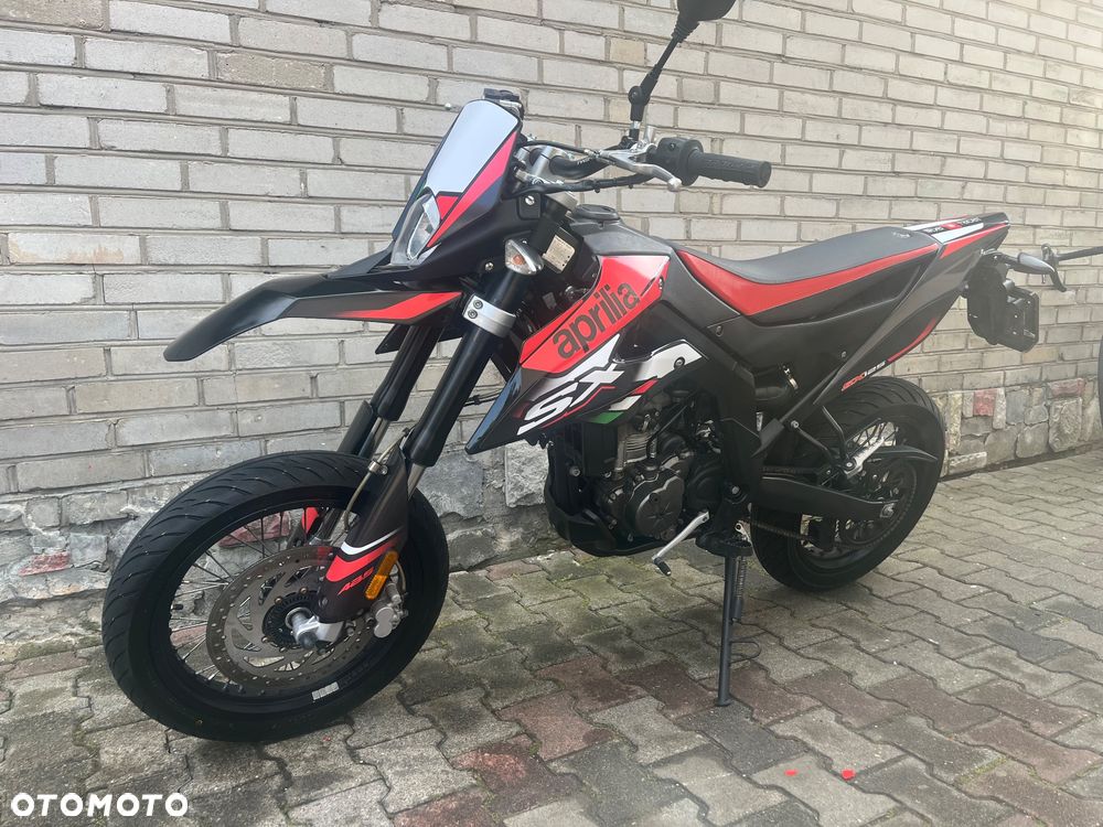 Aprilia SX - 12