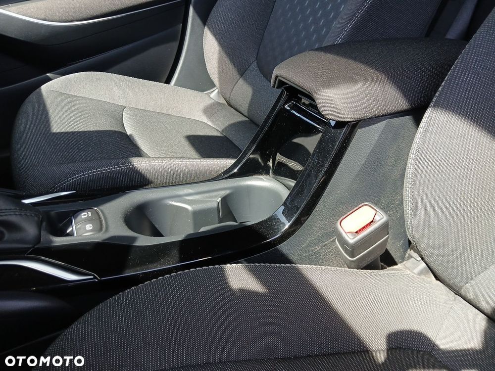 Toyota Corolla 1.8 Hybrid Style - 36