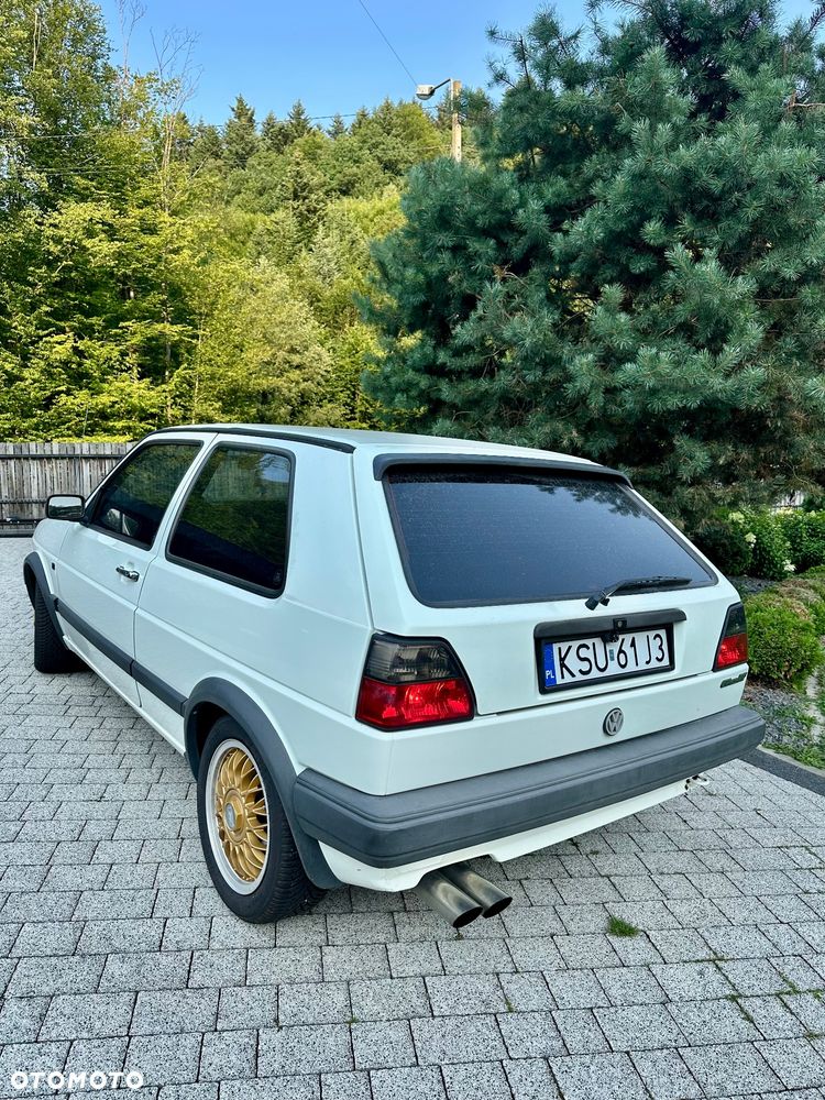 Volkswagen Golf 1.8 (C) - 11
