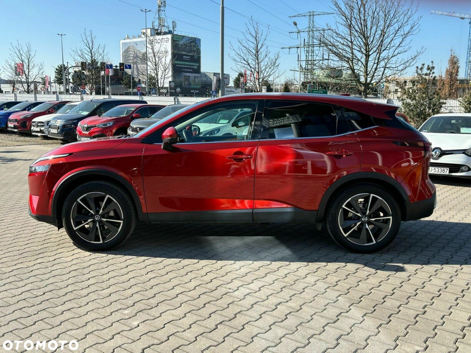 Nissan Qashqai - 2