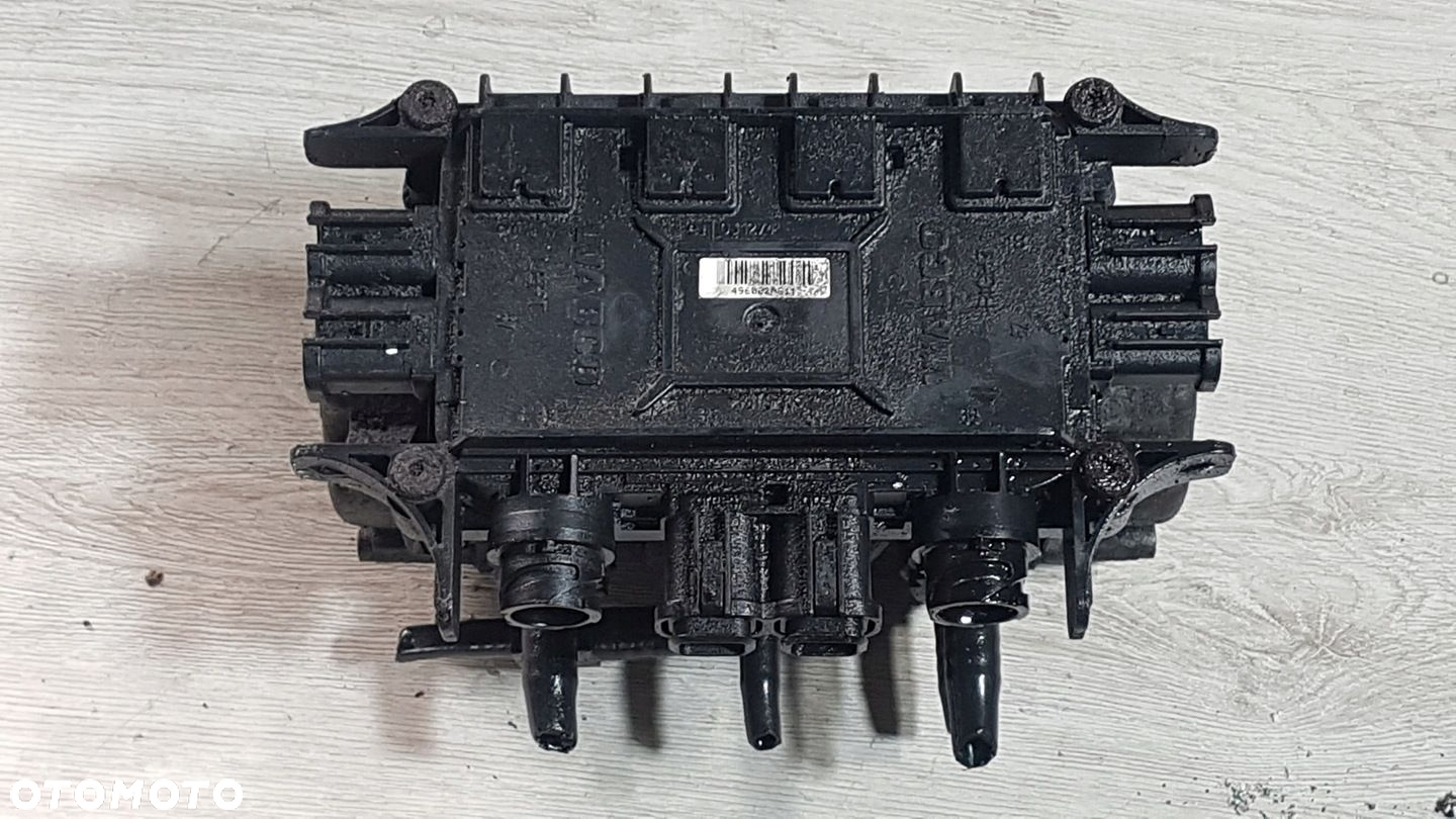 ZAWÓR MODULATOR HAMULCOWY EBS OSI TYŁ MAN TGL , TGM 81521066058 4801041060 - 5