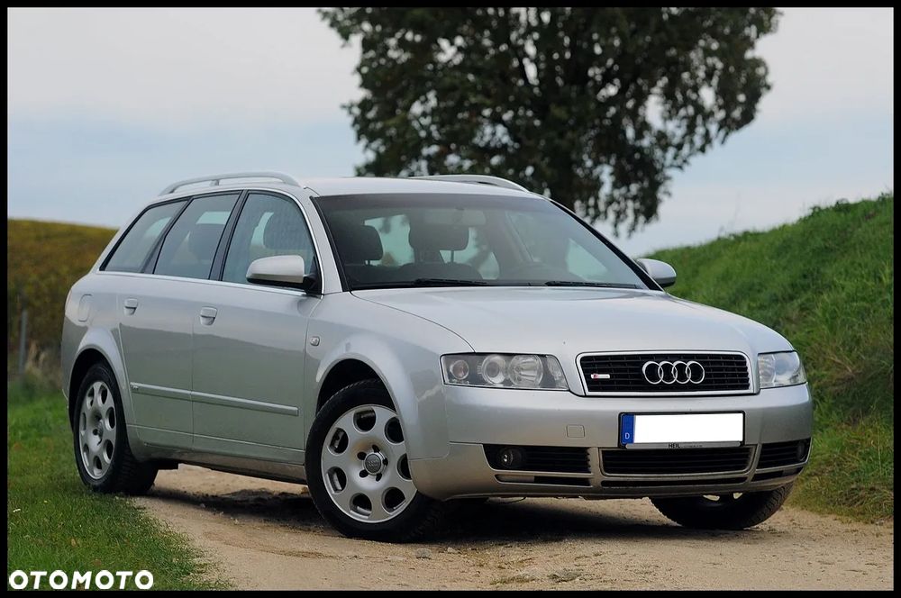 Audi A4 Avant 2003 photo 2
