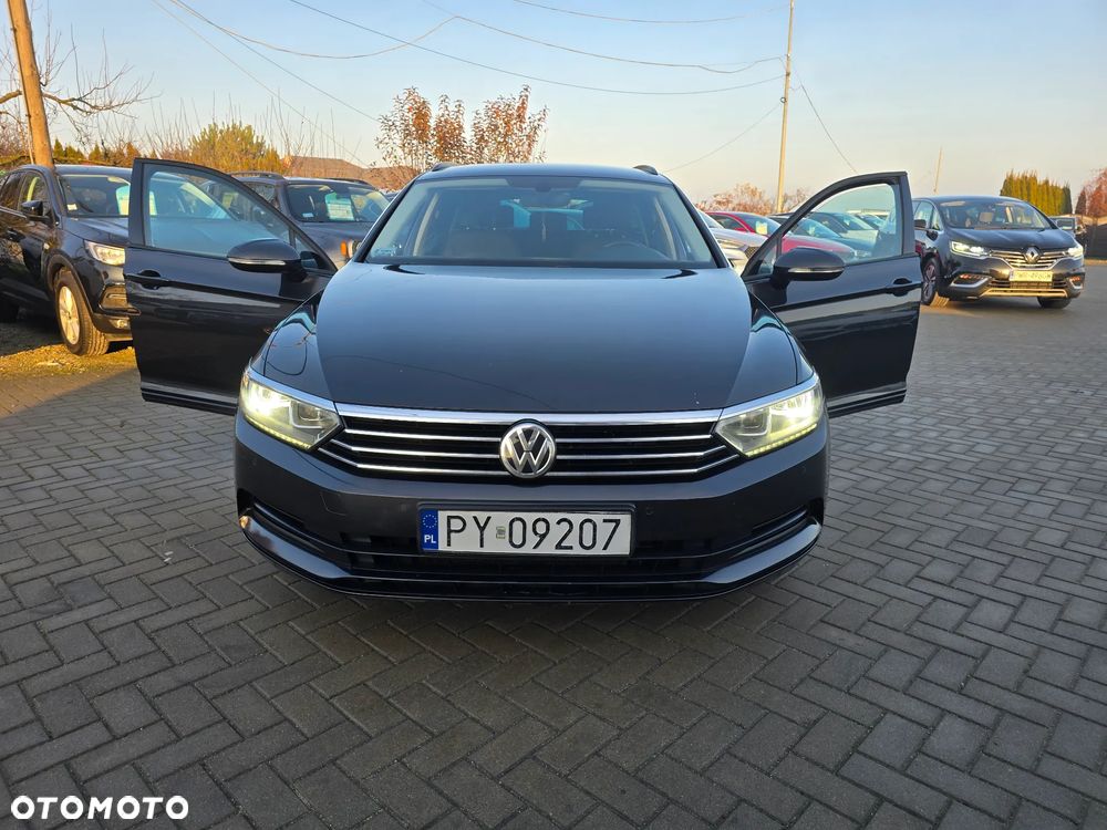 Volkswagen Passat Variant - 23