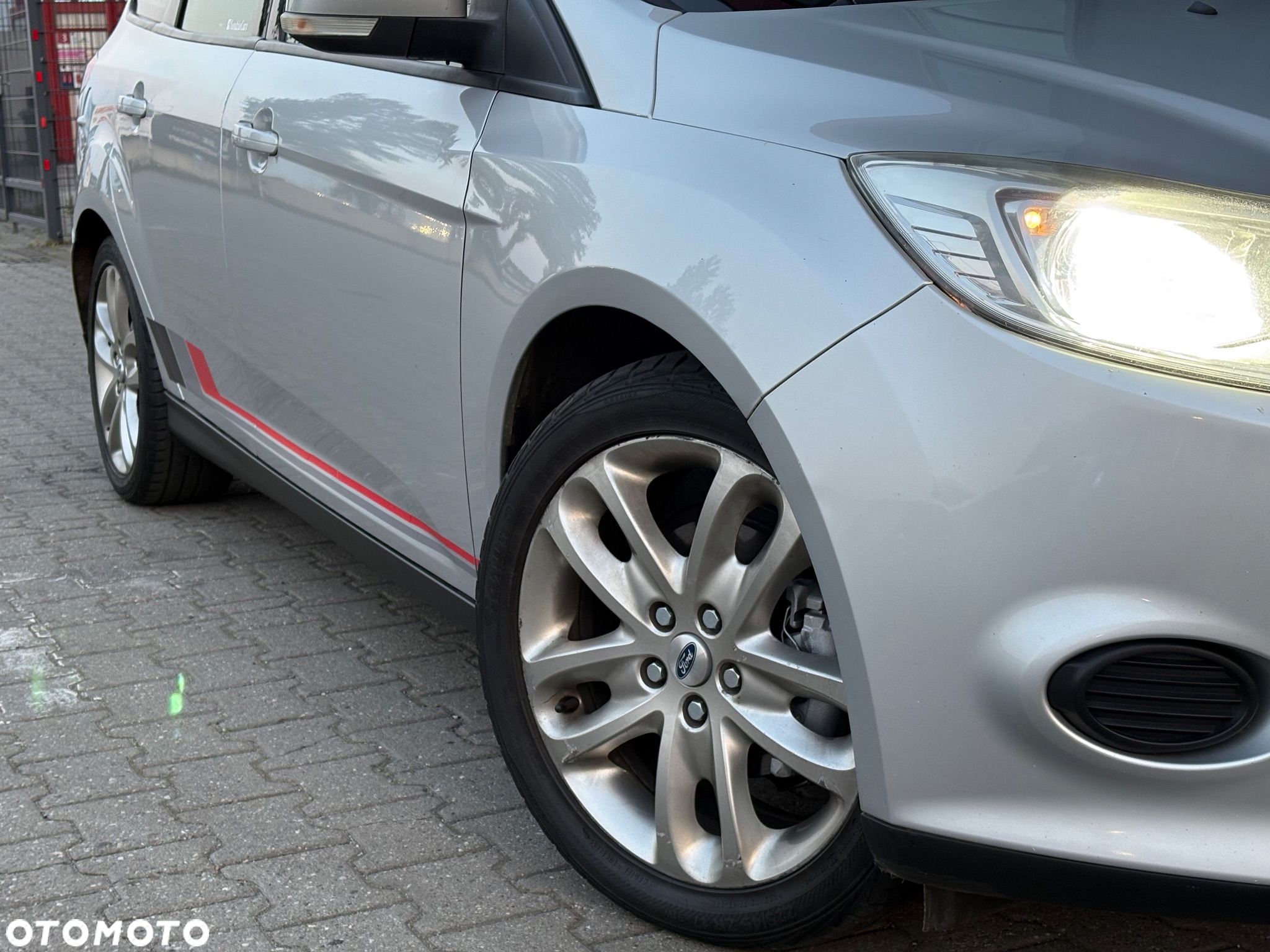 Ford Focus 1.6 TDCi Ambiente - 12