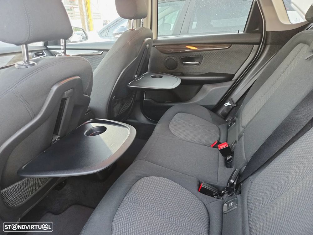 BMW 216 Active Tourer d - 30