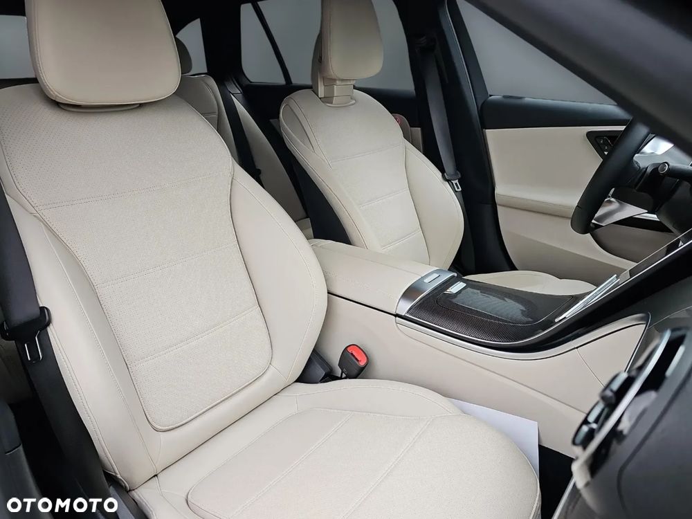 Mercedes-Benz GLC 200 4-Matic - 2