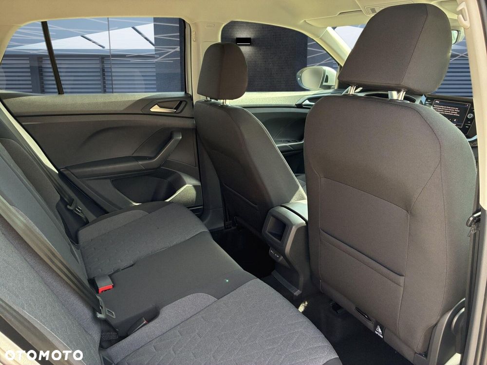 Volkswagen T-Cross - 28