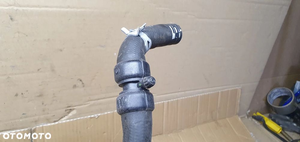 Króciec wąż wody płynu Renault Trafic III Vivaro B 924106084R 93456076 924106155R 93450198 - 4